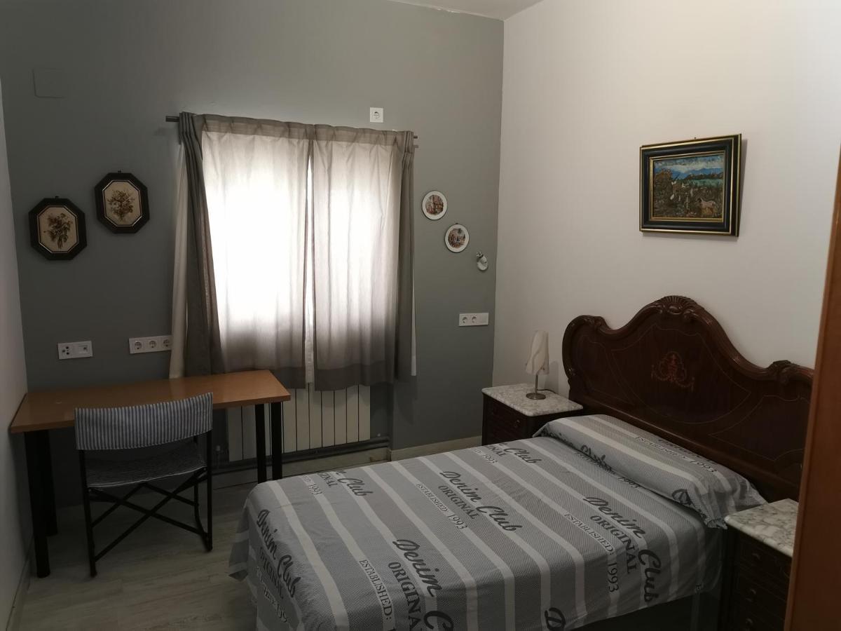 Villa "Luna De Segovia" Leganés Zewnętrze zdjęcie