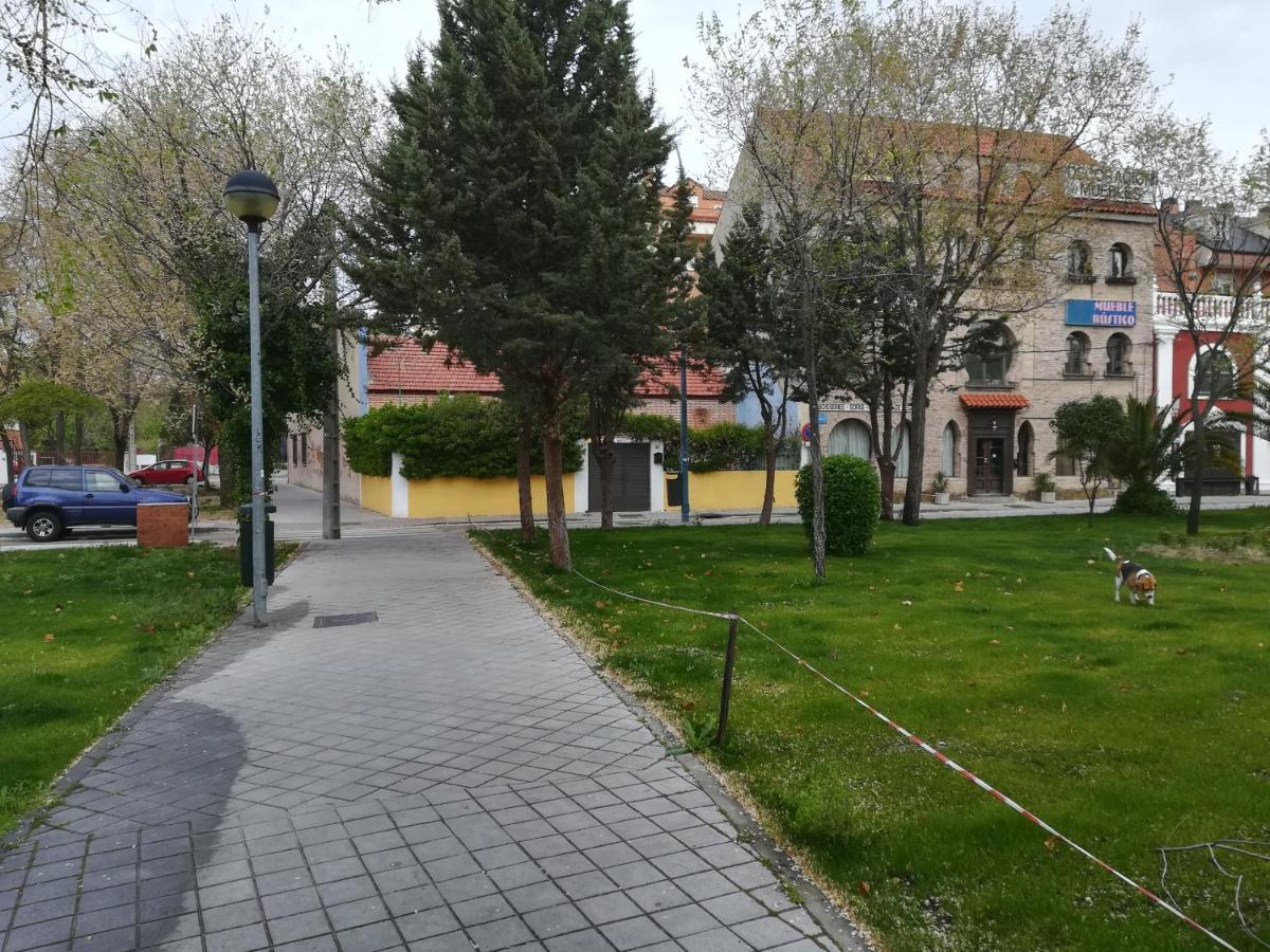 Villa "Luna De Segovia" Leganés Zewnętrze zdjęcie